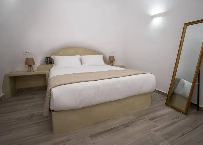 Vivid Caves 1 Bedroom Cavehouse Foinikiá