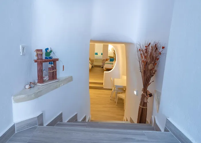 Vivid Caves 1 Bedroom Cavehouse * Foinikiá